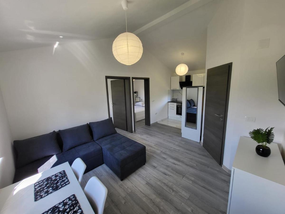 Apartment Lana Surrounded By Nature